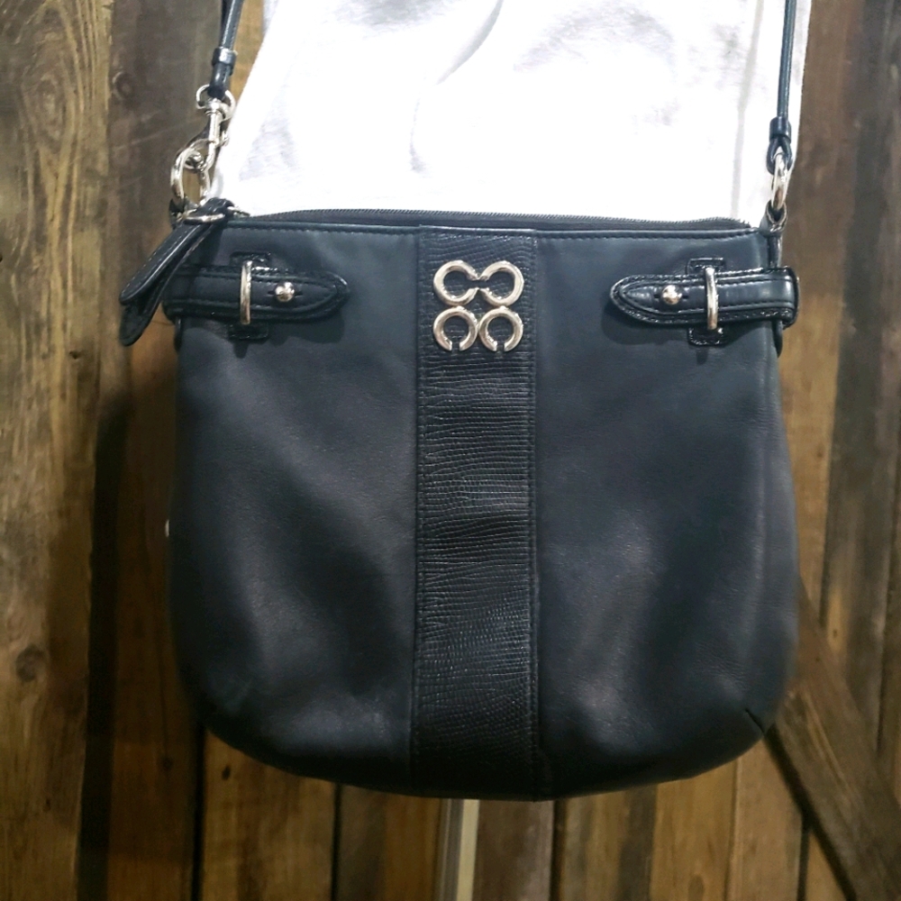 Ultra Rare Coach Silver C Logo Crossbo…